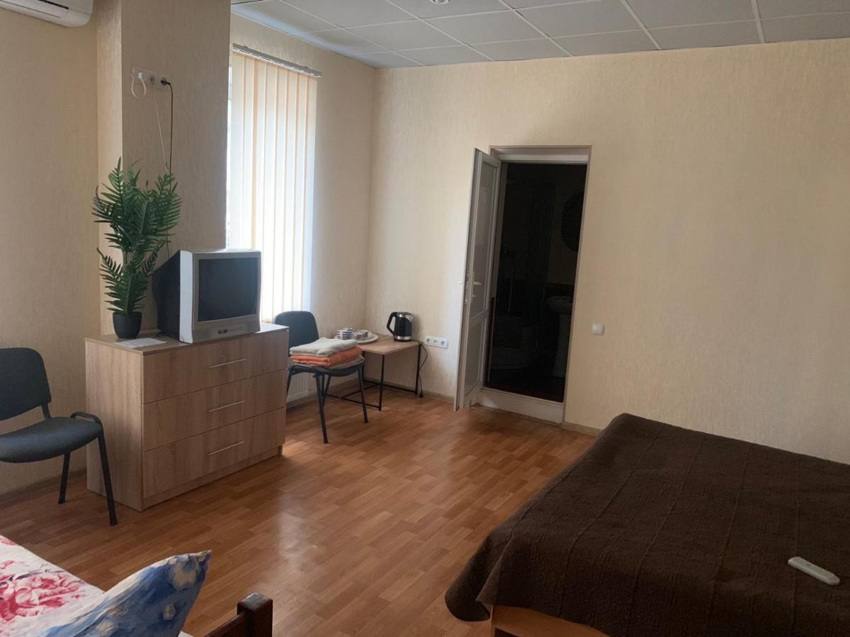 Apartment On Mira Avenue อิซมาอิล ภายนอก รูปภาพ