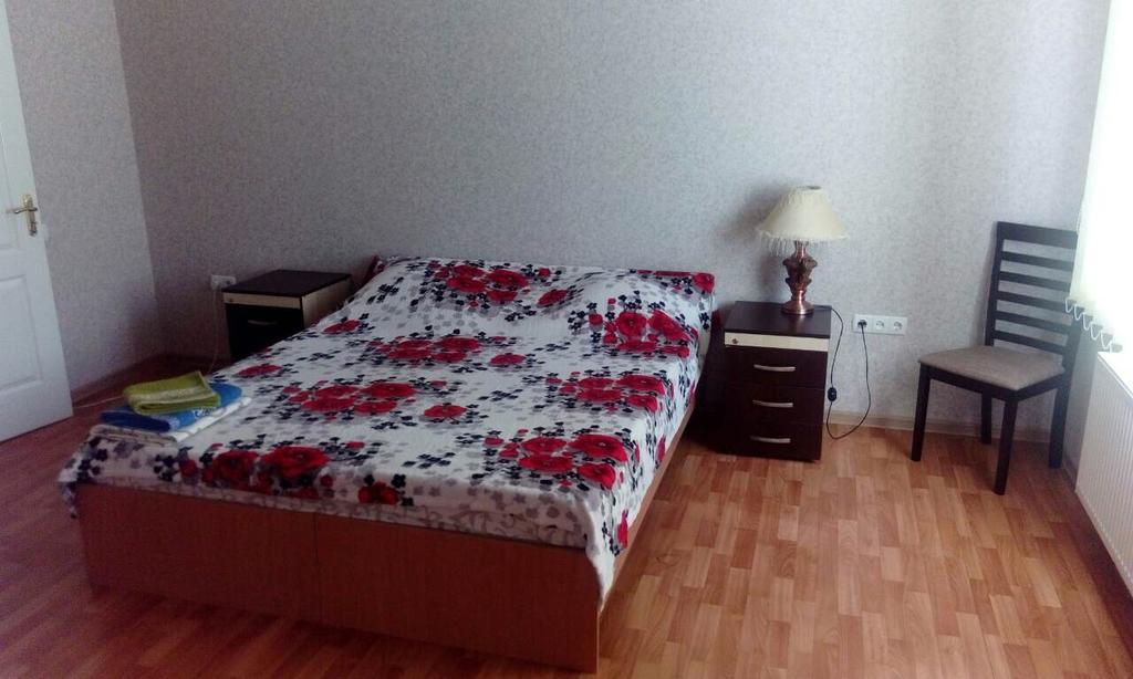 Apartment On Mira Avenue อิซมาอิล ภายนอก รูปภาพ
