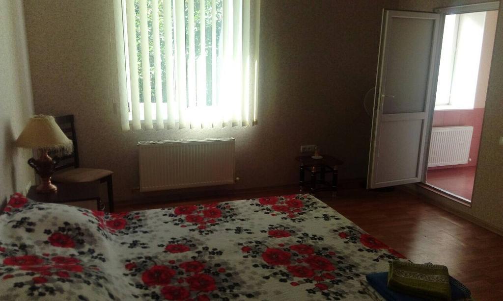 Apartment On Mira Avenue อิซมาอิล ภายนอก รูปภาพ